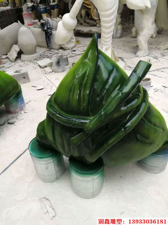 玻璃钢仿真粽子雕塑，端午节粽子雕塑加工厂家